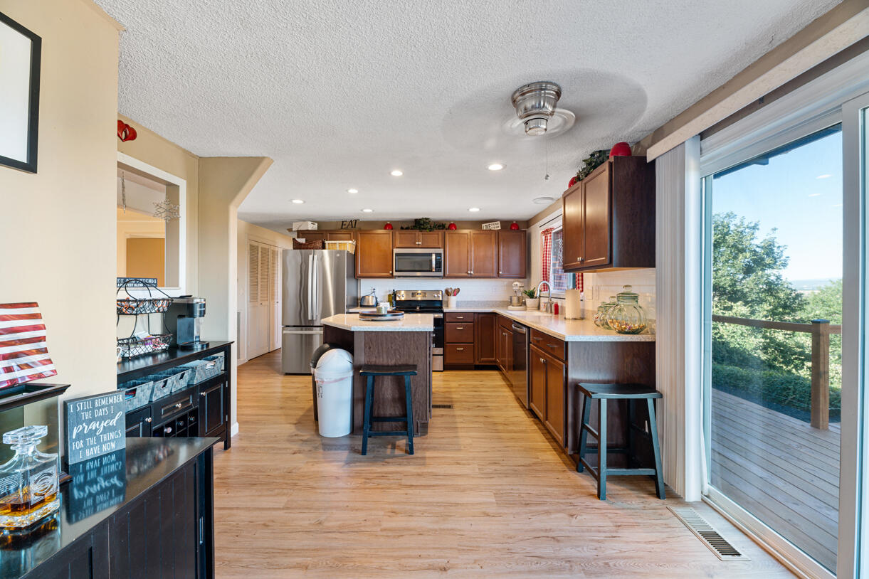 6251 Ventura Lane