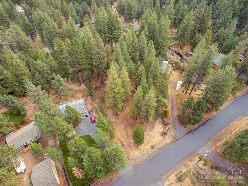 Deschutes RiverWoods - Land