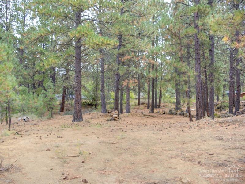 Deschutes RiverWoods - Land