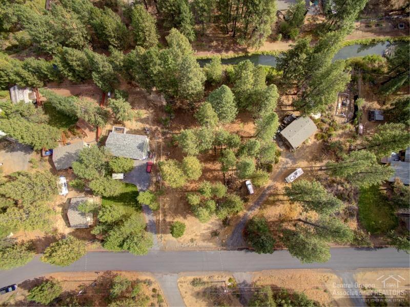 Deschutes RiverWoods - Land