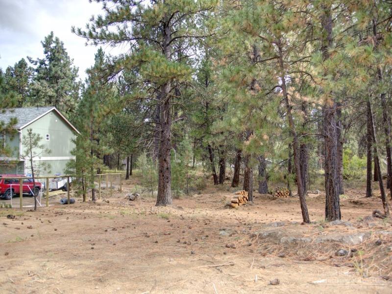 Deschutes RiverWoods - Land