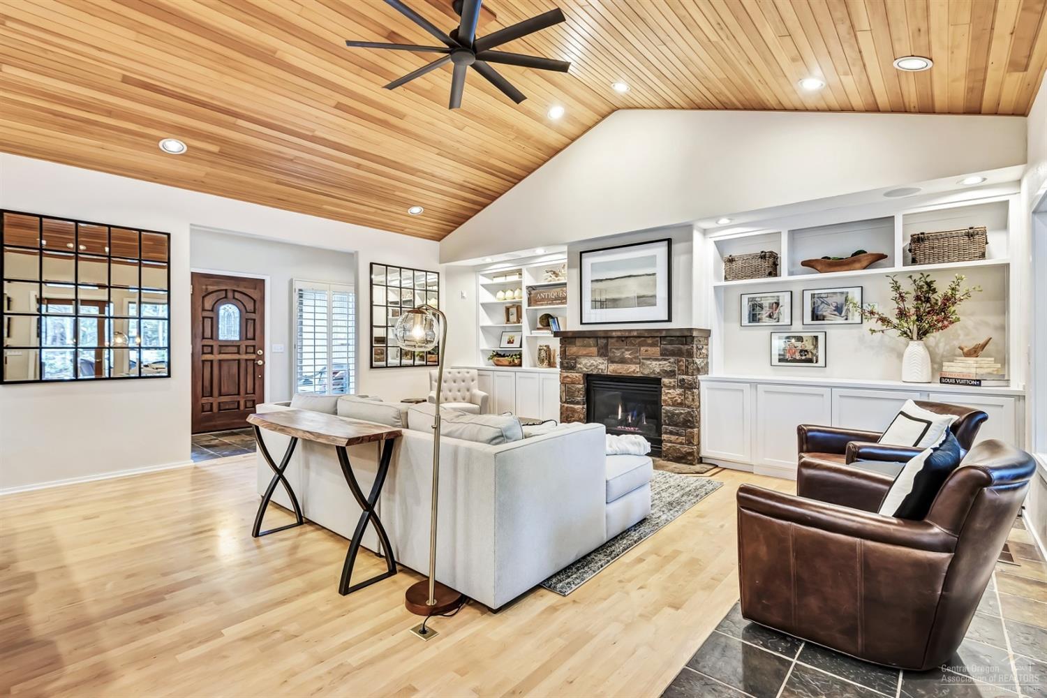 Broken Top - Residential