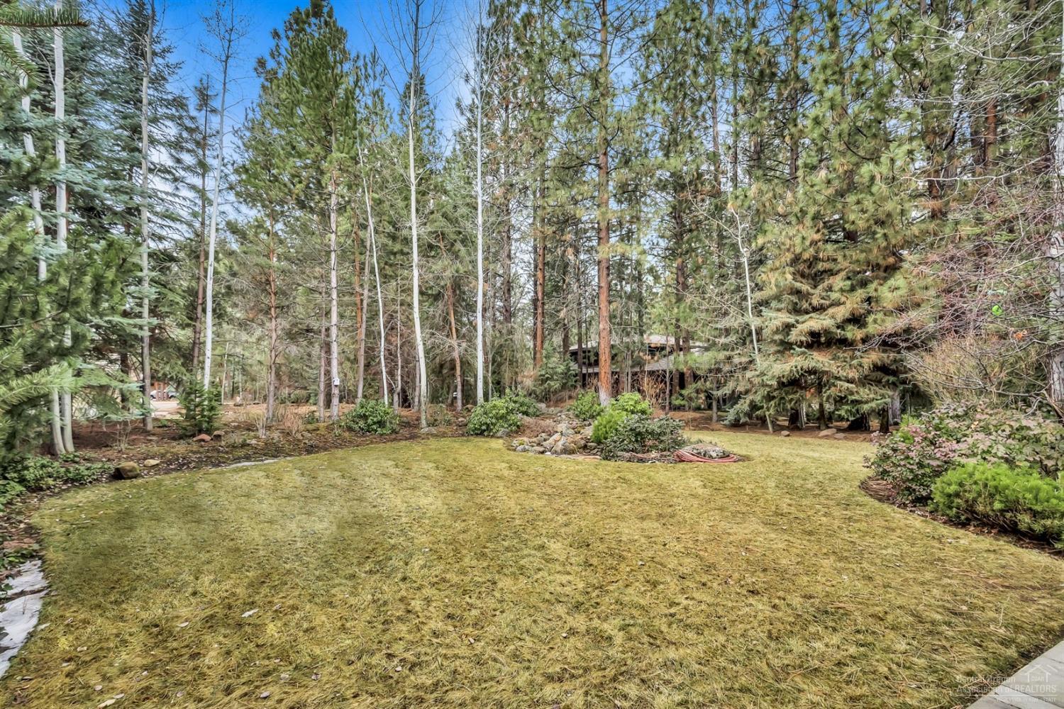 Broken Top - Residential