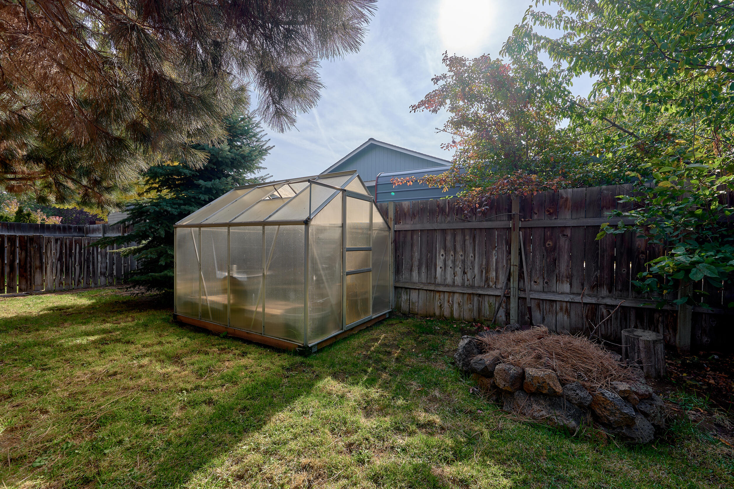 Sunpointe - Residential