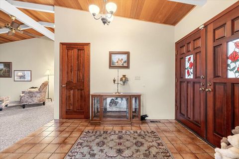 Tiny photo for 2740 Prescott Street, Medford, OR 97504 (MLS # 220213827)