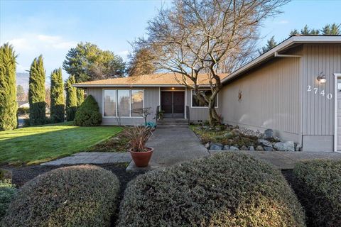 Tiny photo for 2740 Prescott Street, Medford, OR 97504 (MLS # 220213827)