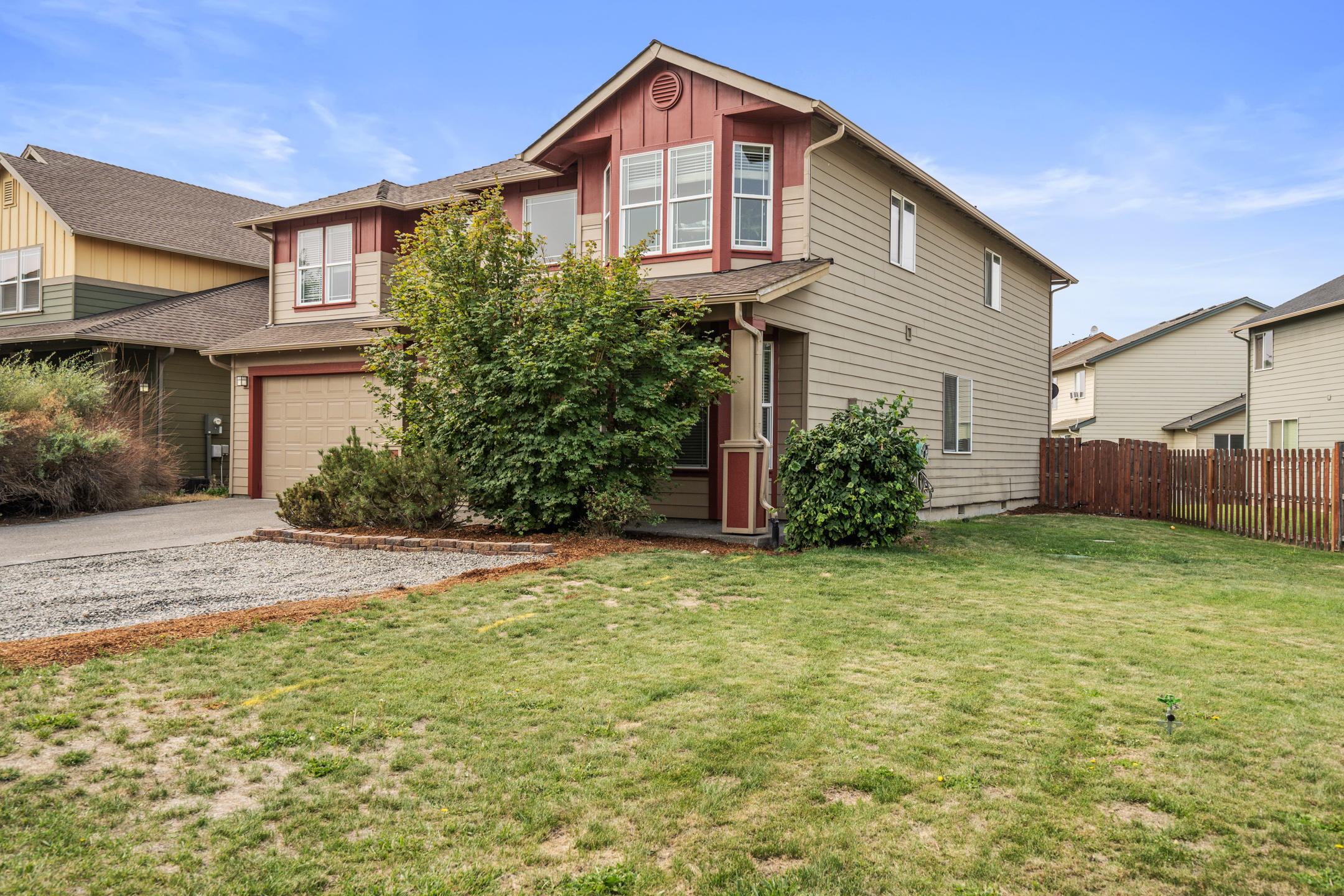 Ni Lah Sha Village - Residential