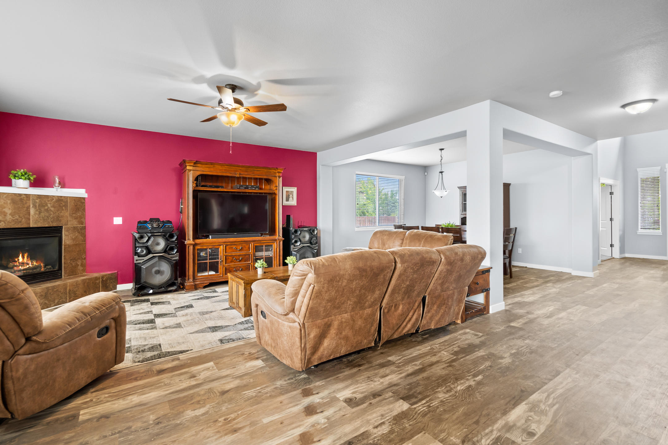 Ni Lah Sha Village - Residential