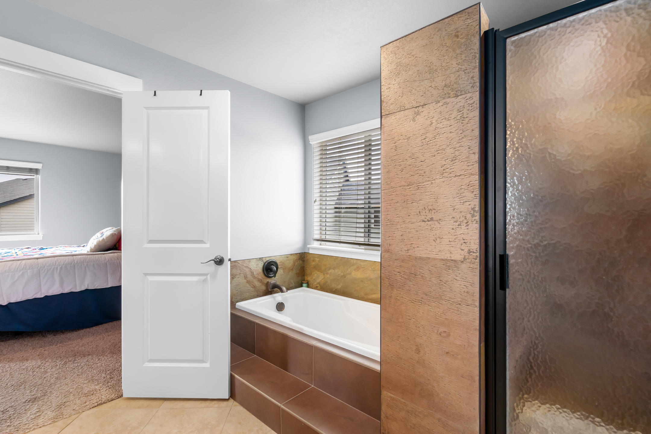 Ni Lah Sha Village - Residential