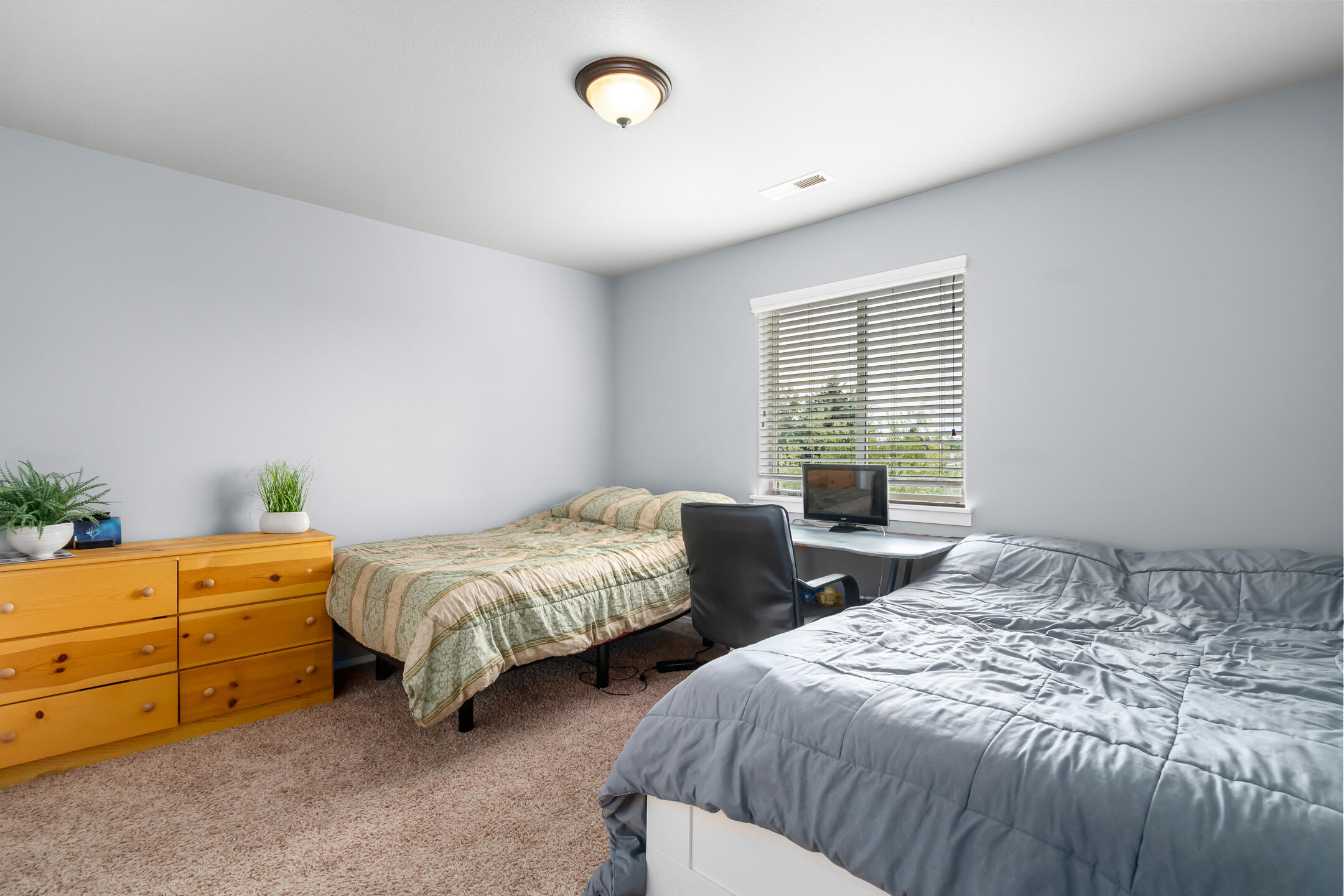 Ni Lah Sha Village - Residential