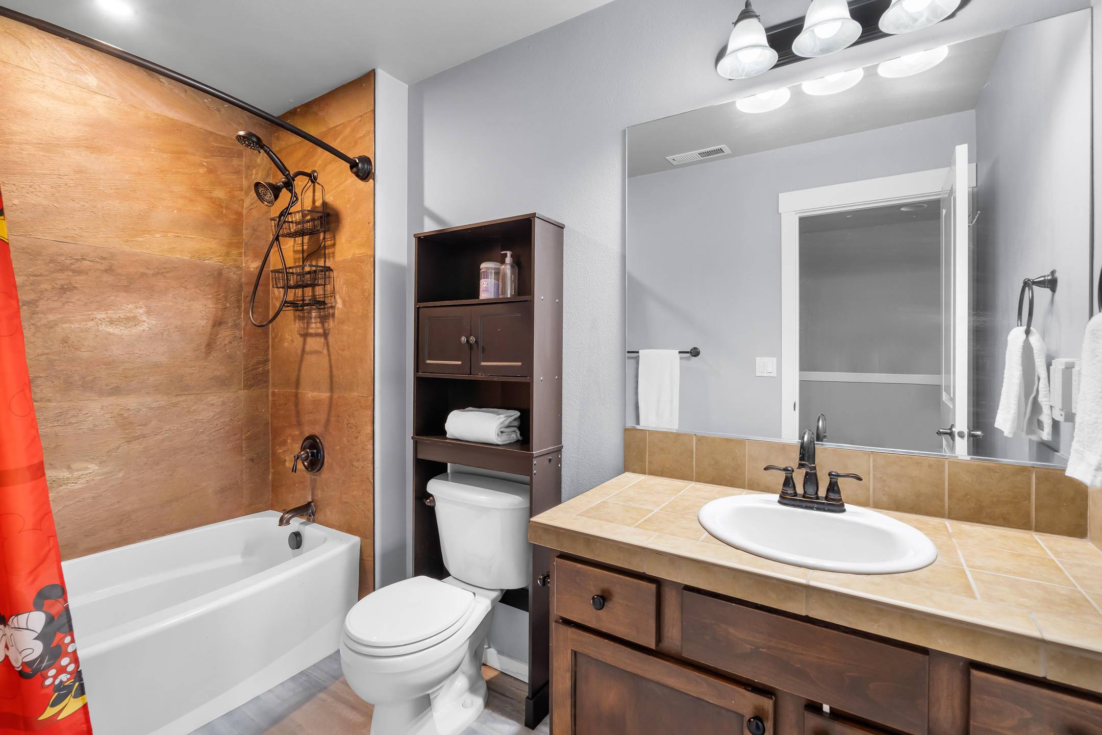 Ni Lah Sha Village - Residential