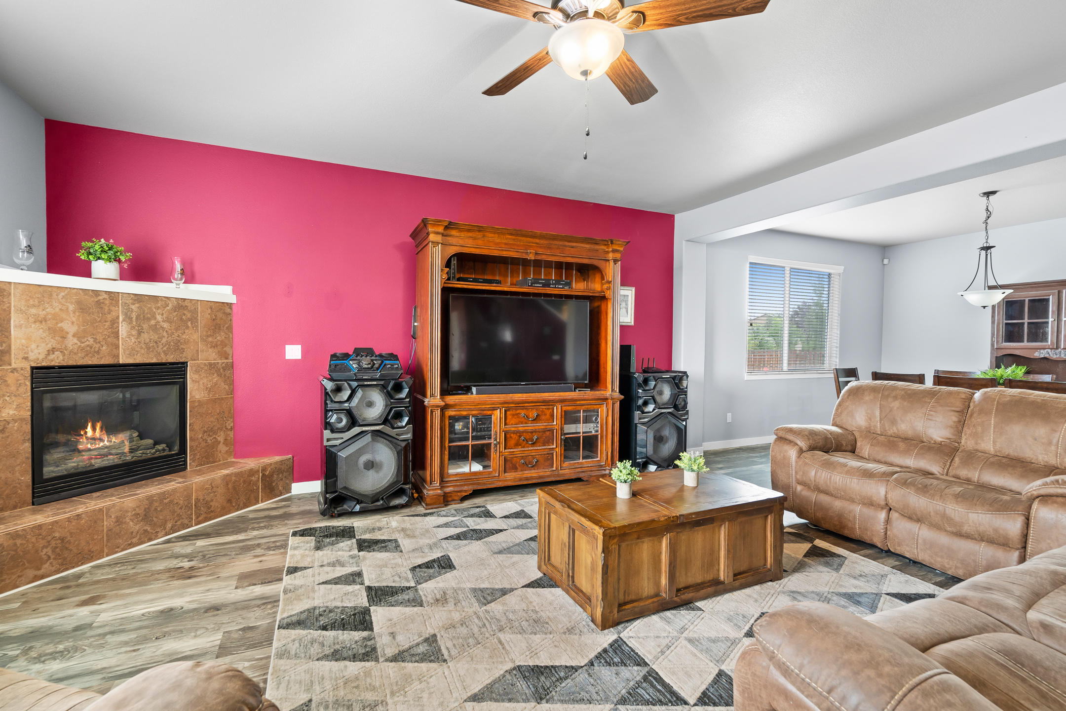 Ni Lah Sha Village - Residential