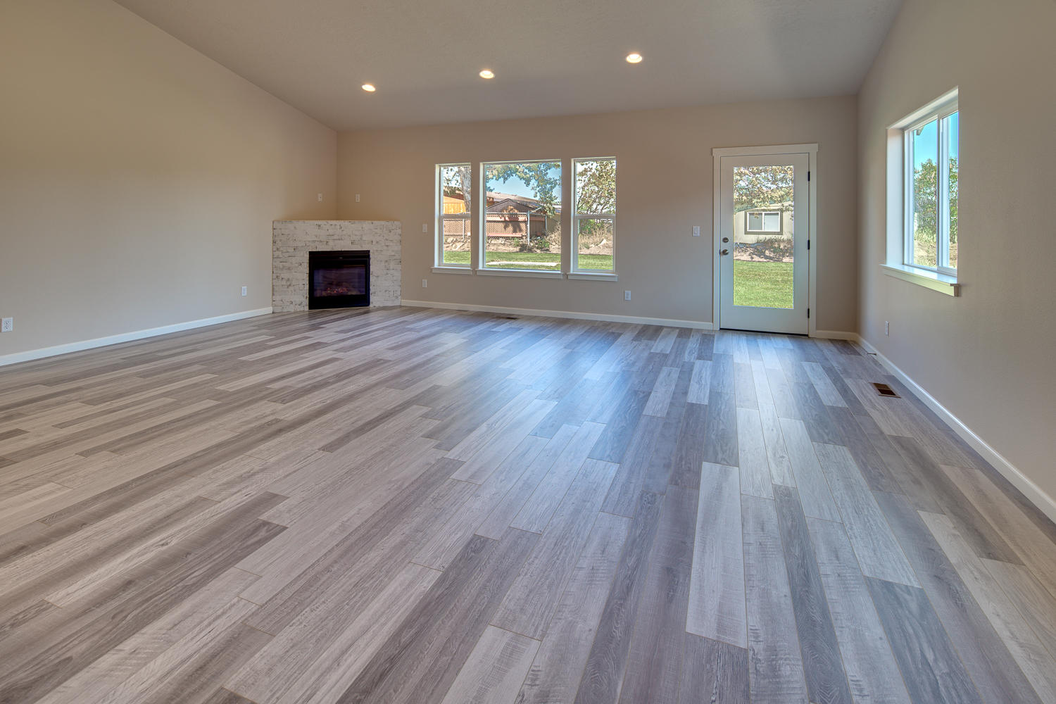 Canyon Rim Village - Residential