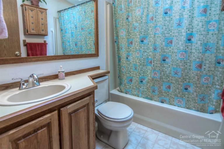 Deschutes RiverWoods - Residential