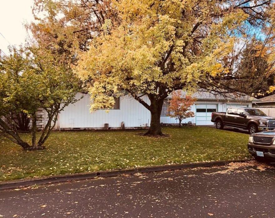 One owner home! This 1963 built home has been home to one family for nearly 60 years. Now you can be the new owner and bring it up to date. 3 bedrooms, 2 baths with a two car garage and a detached shop/garage in back. Close in distance to Orchard Hill Elementary and located at the back of a quiet neighborhood.