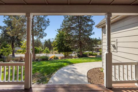 Tiny photo for 10831 Kestrel Road, Klamath Falls, OR 97601 (MLS # 220220172)