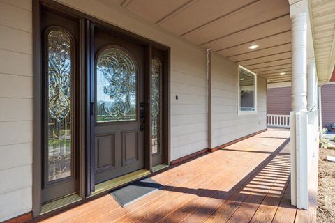 Tiny photo for 10831 Kestrel Road, Klamath Falls, OR 97601 (MLS # 220220172)
