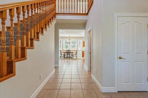 Tiny photo for 10831 Kestrel Road, Klamath Falls, OR 97601 (MLS # 220220172)