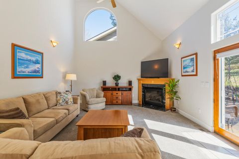 Tiny photo for 10831 Kestrel Road, Klamath Falls, OR 97601 (MLS # 220220172)