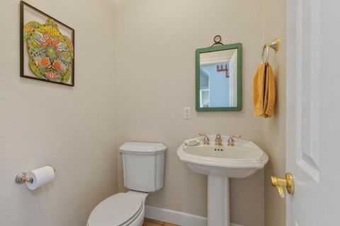 Tiny photo for 10831 Kestrel Road, Klamath Falls, OR 97601 (MLS # 220220172)