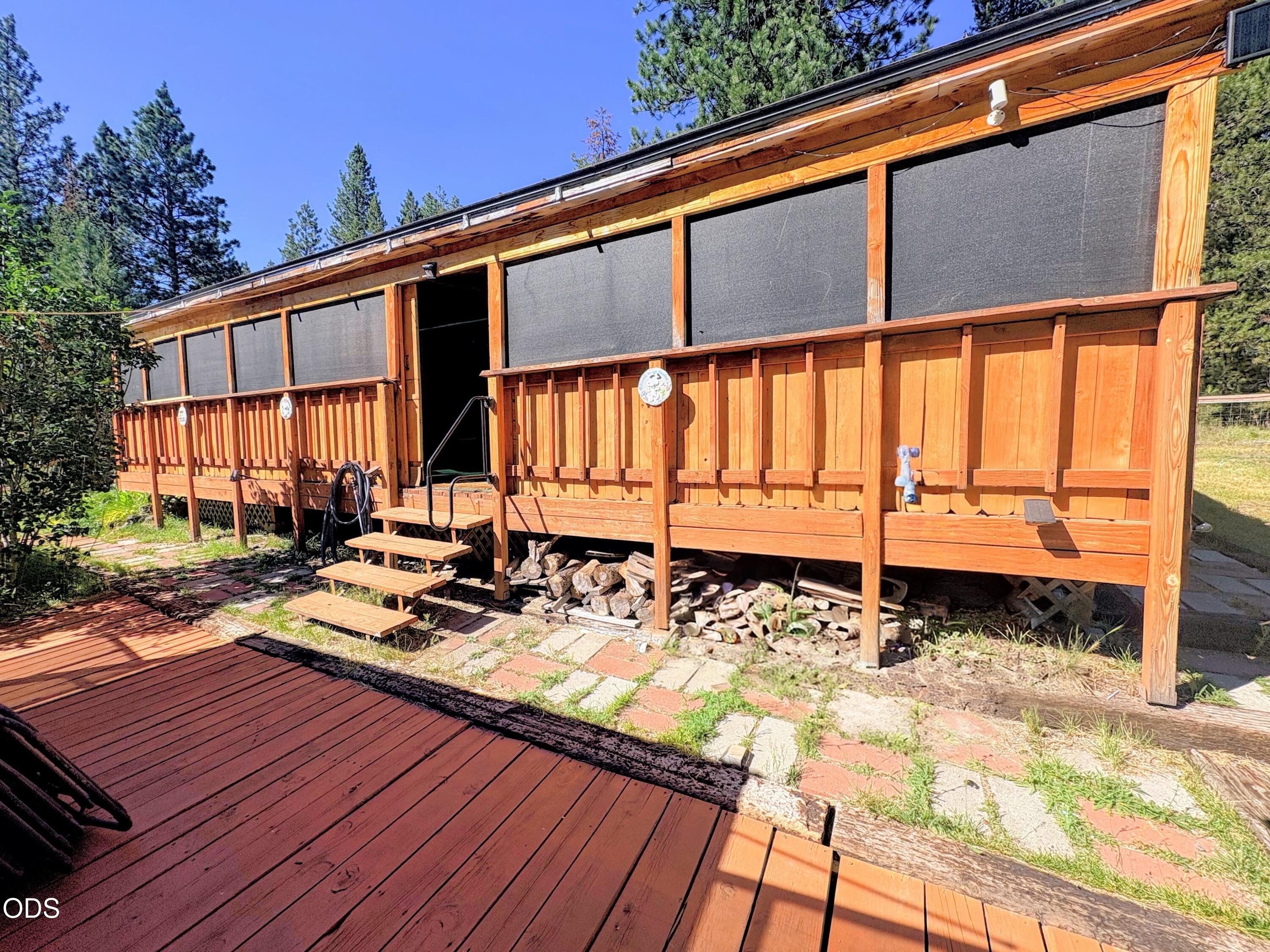 137127 Main Street