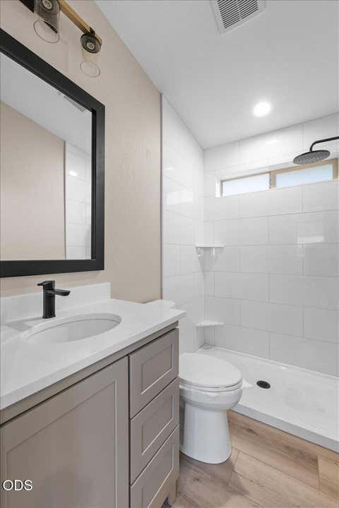 Tiny photo for 1656 N Foothill Road, Medford, OR 97504 (MLS # 220226528)
