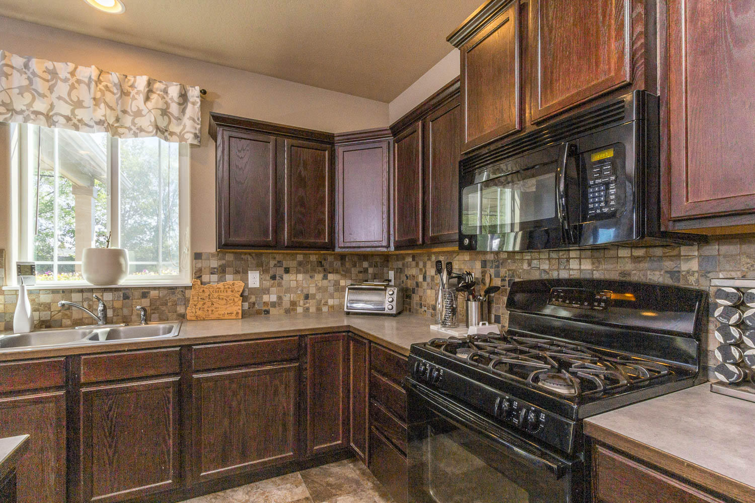 Emily Estates - Residential