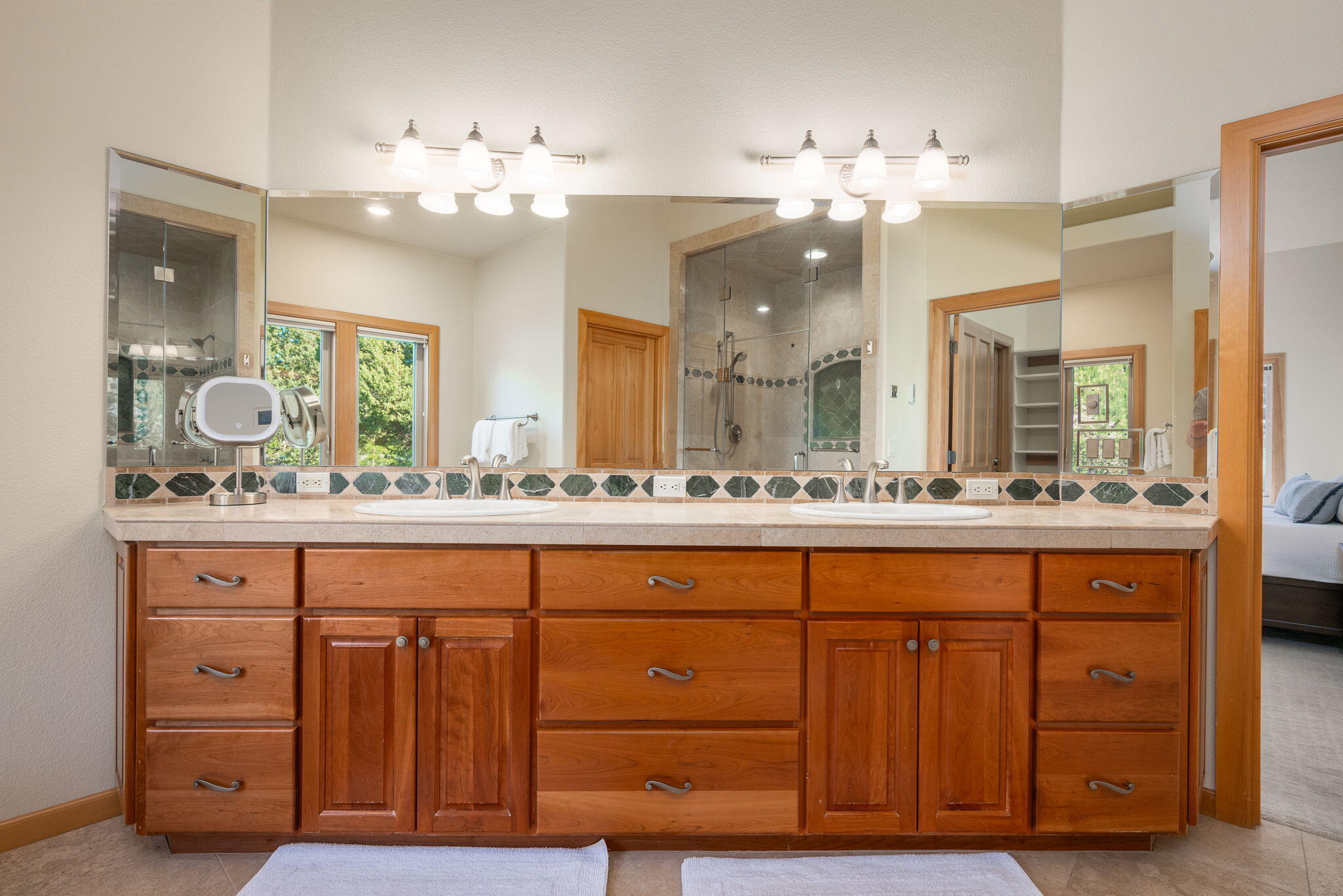 Royal Oak Estates - Residential