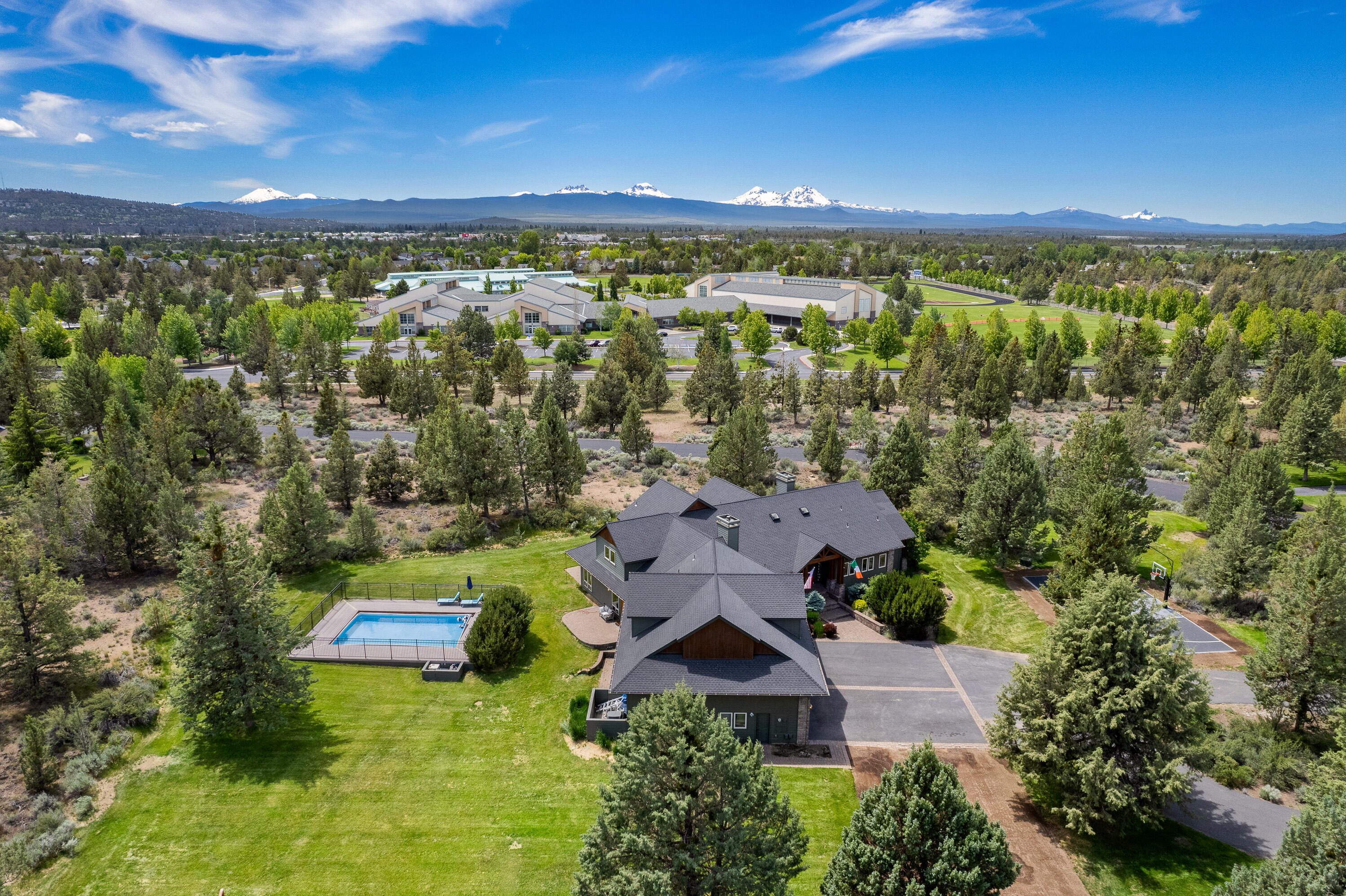 Royal Oak Estates - Residential