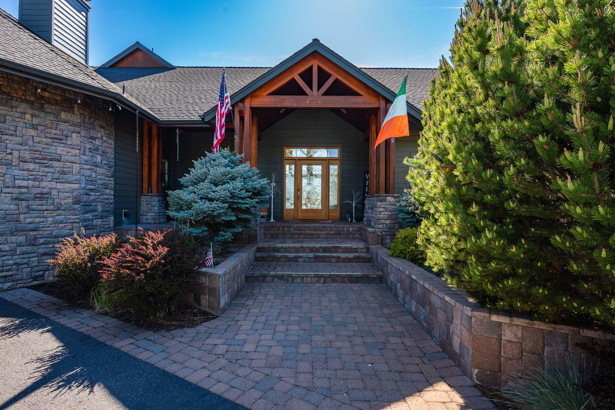 Royal Oak Estates - Residential