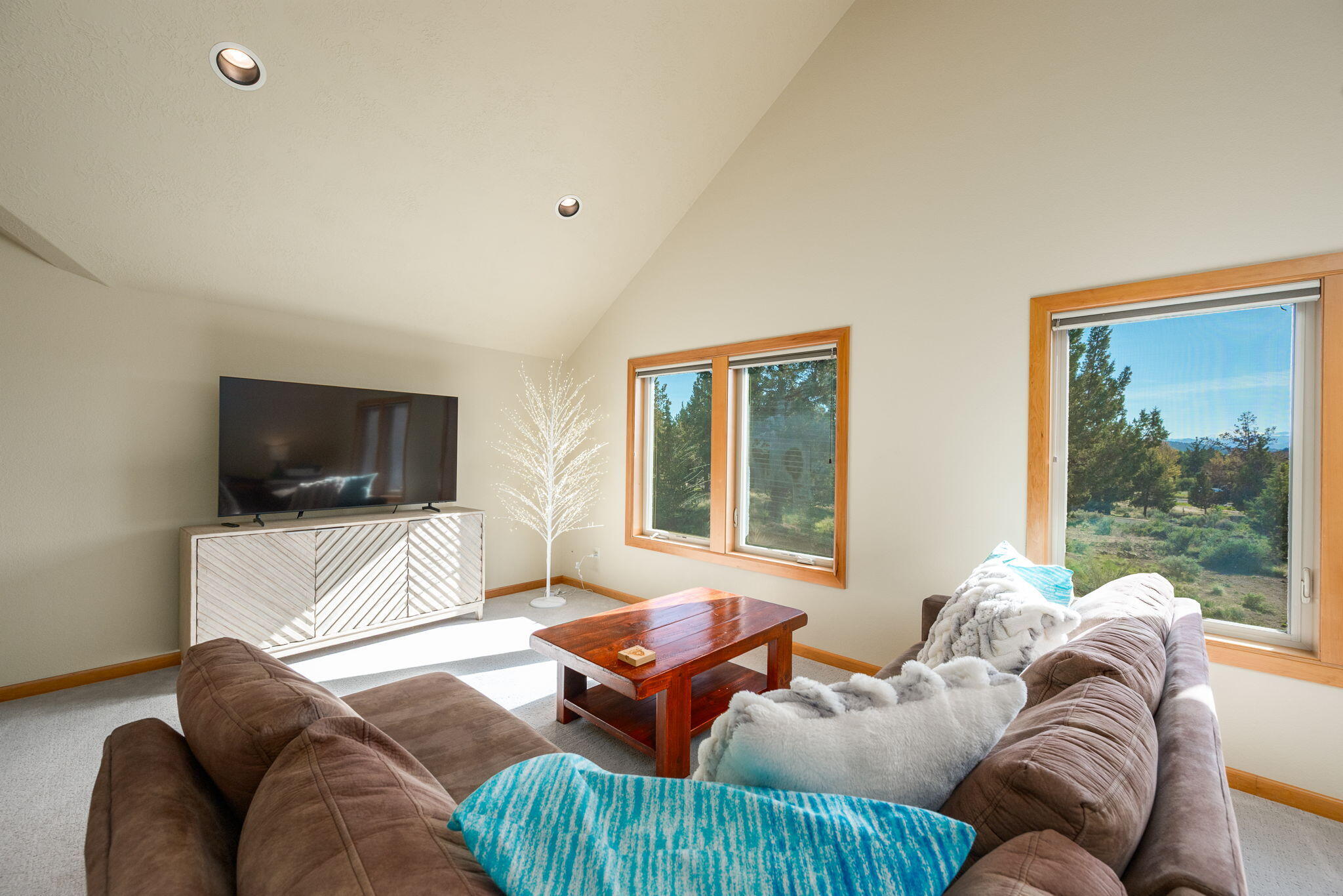 Royal Oak Estates - Residential