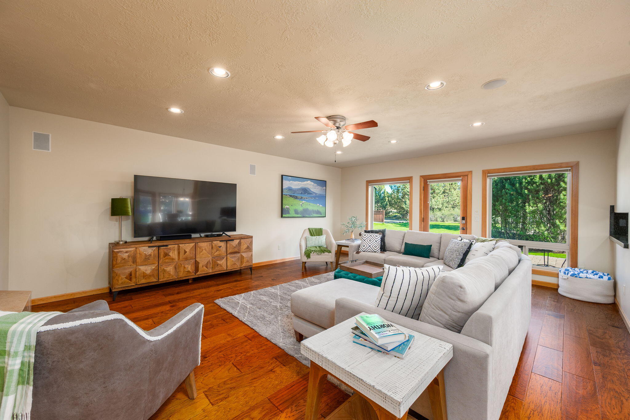 Royal Oak Estates - Residential