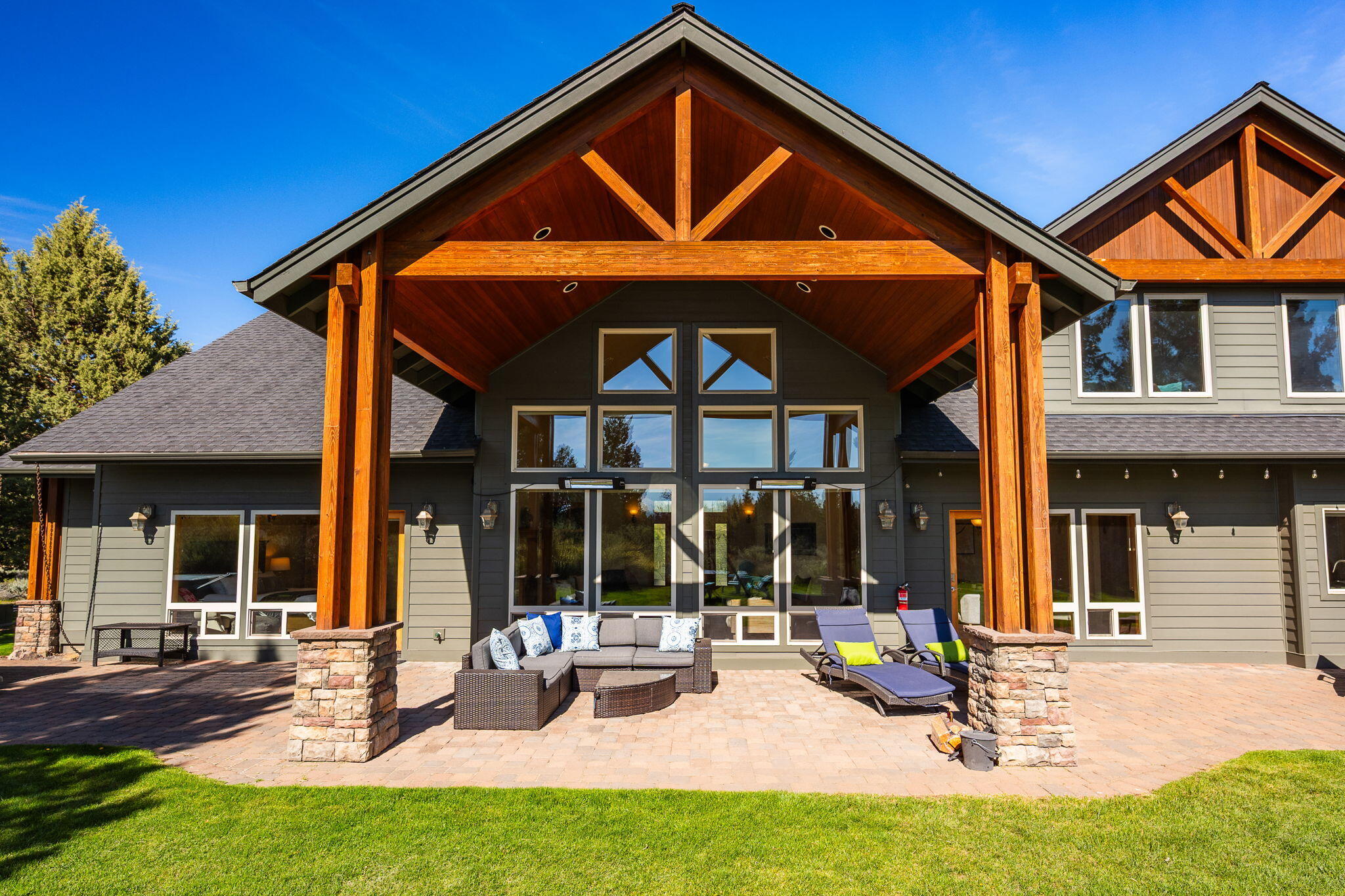 Royal Oak Estates - Residential