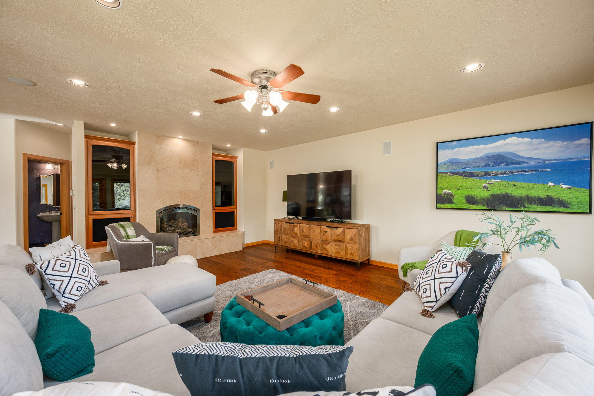 Royal Oak Estates - Residential