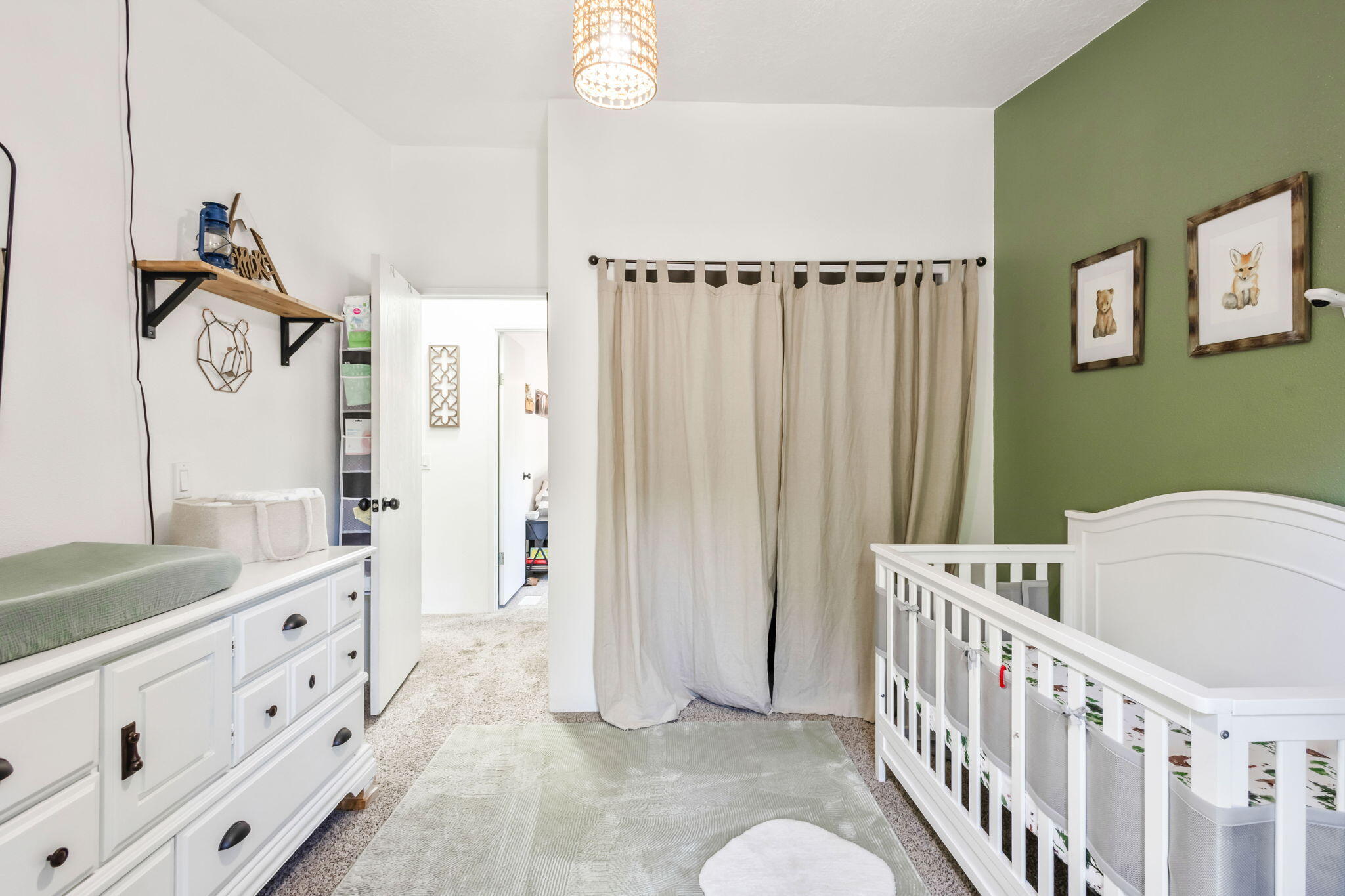 Los Pinos - Residential