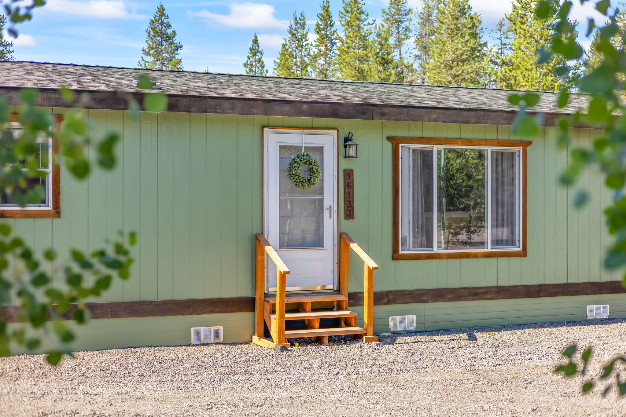 Los Pinos - Residential