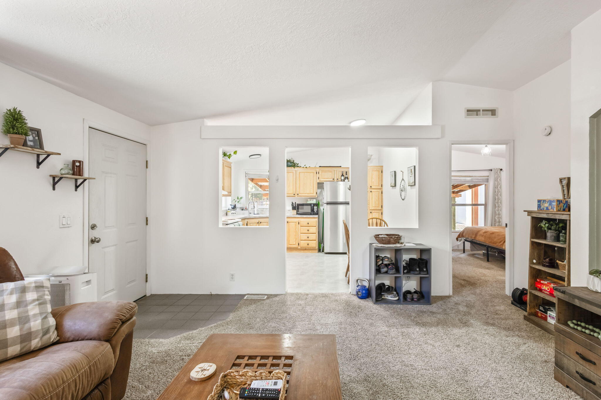 Los Pinos - Residential