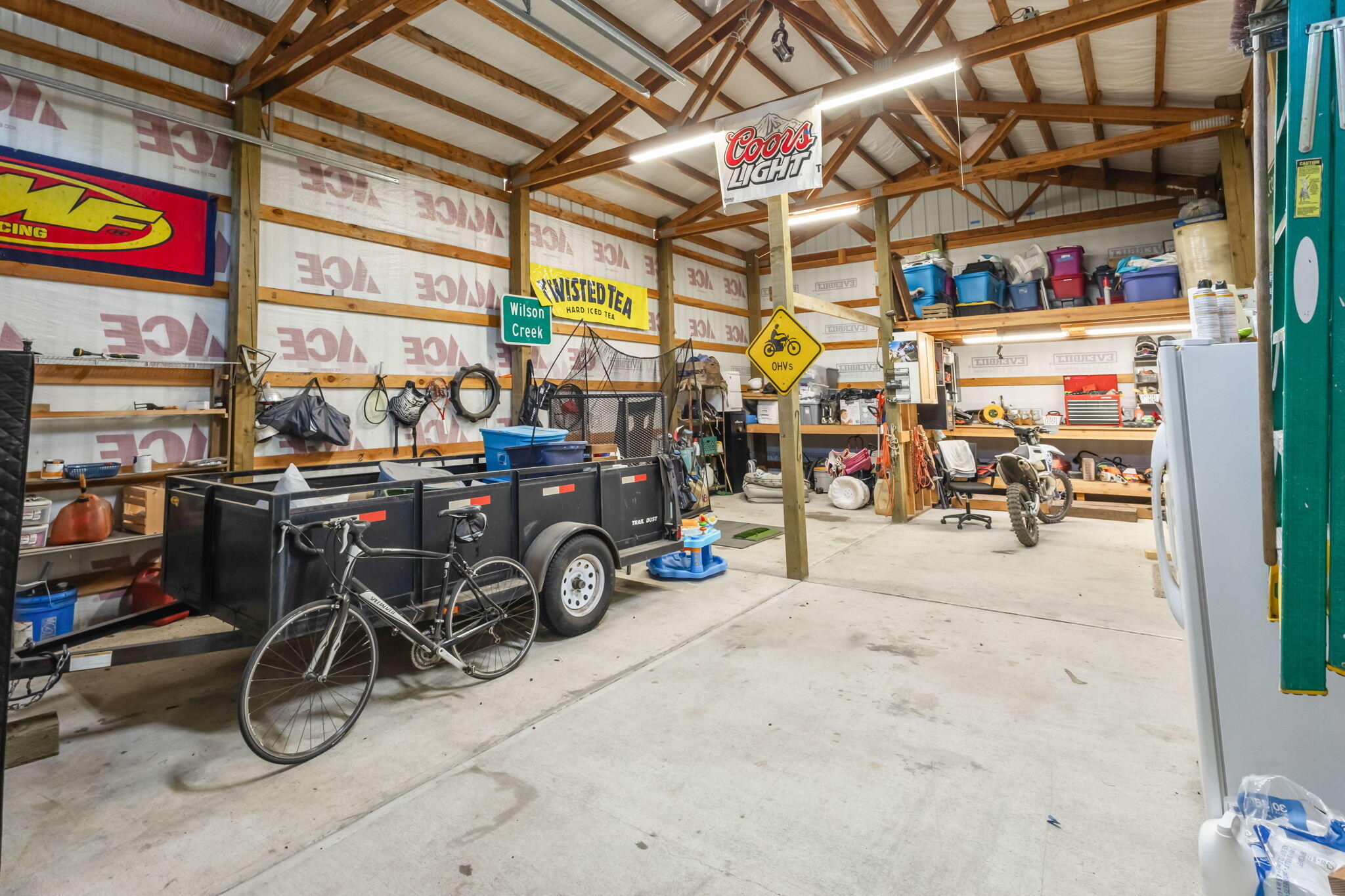 Los Pinos - Residential