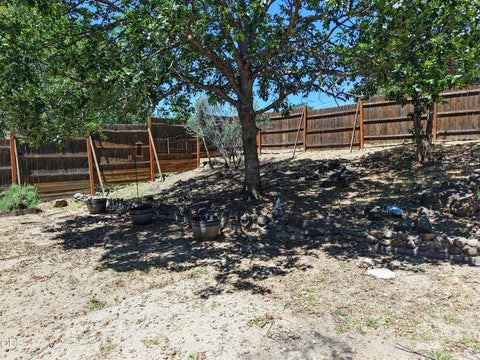 Tiny photo for 10 Quail Run Drive, Shady Cove, OR 97539 (MLS # 220223175)