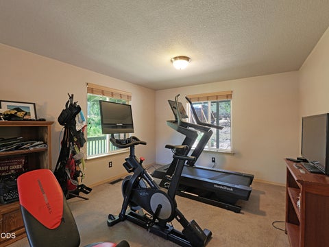 Tiny photo for 10 Quail Run Drive, Shady Cove, OR 97539 (MLS # 220223175)