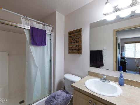 Tiny photo for 10 Quail Run Drive, Shady Cove, OR 97539 (MLS # 220223175)