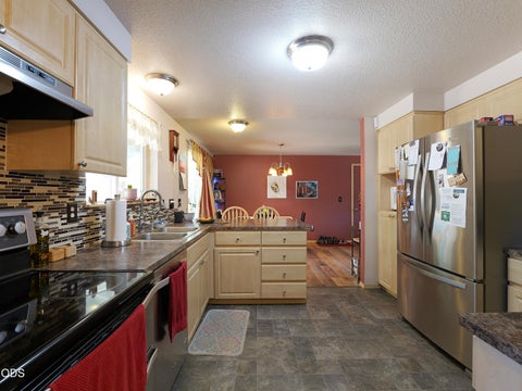 Tiny photo for 10 Quail Run Drive, Shady Cove, OR 97539 (MLS # 220223175)