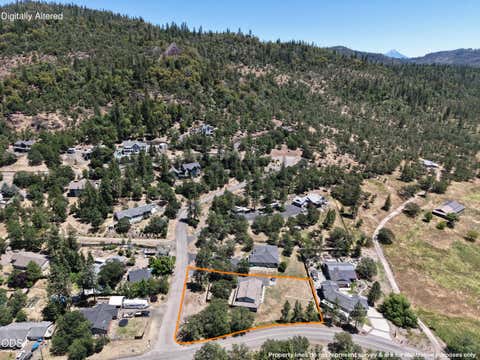 Tiny photo for 10 Quail Run Drive, Shady Cove, OR 97539 (MLS # 220223175)
