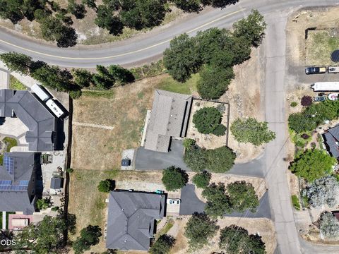 Tiny photo for 10 Quail Run Drive, Shady Cove, OR 97539 (MLS # 220223175)
