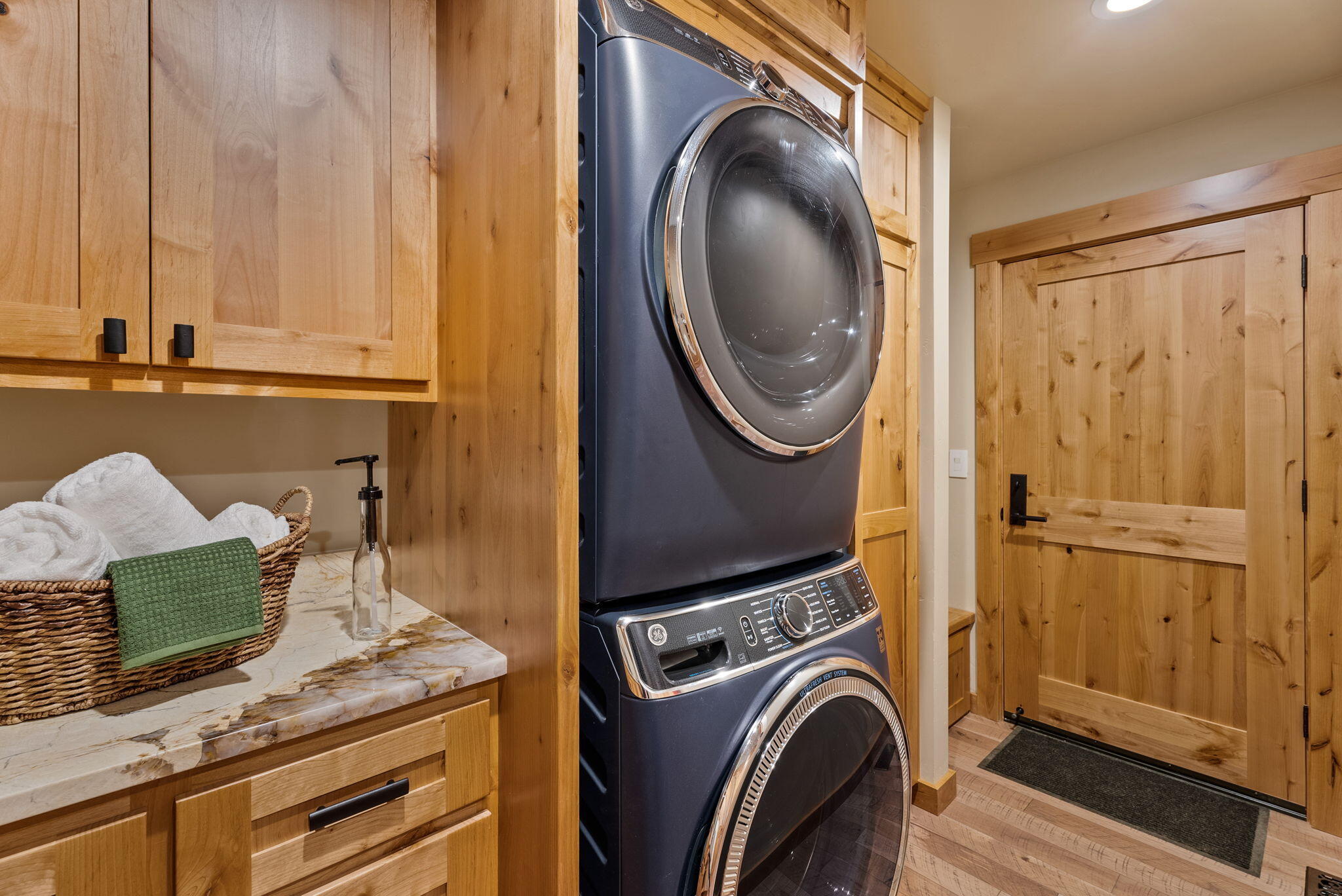 Squaw Creek Canyon - Residential