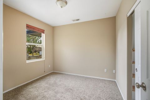 Tiny photo for 3391 SW Metolius Meadow Court, Redmond, OR 97756 (MLS # 220212698)