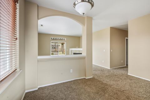 Tiny photo for 3391 SW Metolius Meadow Court, Redmond, OR 97756 (MLS # 220212698)