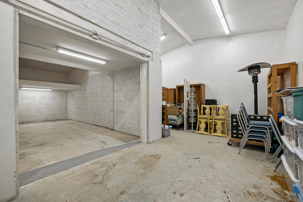 Altamont Acres - Commercial Sale