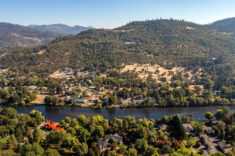 Tiny photo for 332 Rene Drive, Shady Cove, OR 97539 (MLS # 220219329)