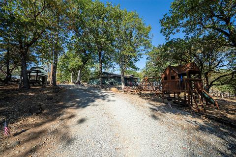 Tiny photo for 332 Rene Drive, Shady Cove, OR 97539 (MLS # 220219329)